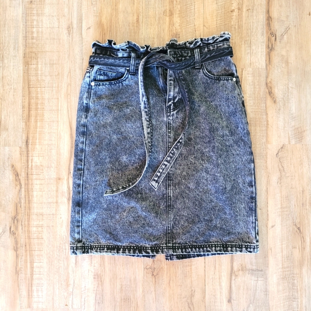 Denim Jean Skirt sz M (8-10)